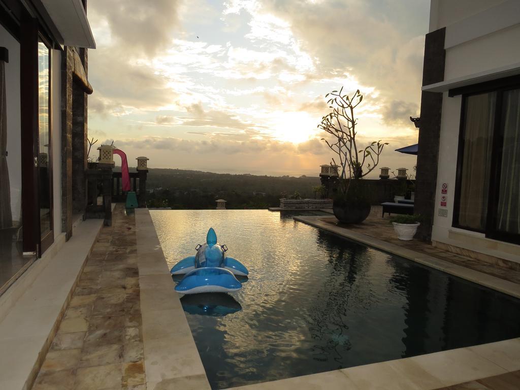 Villa Lebah อูงาซัน ภายนอก รูปภาพ